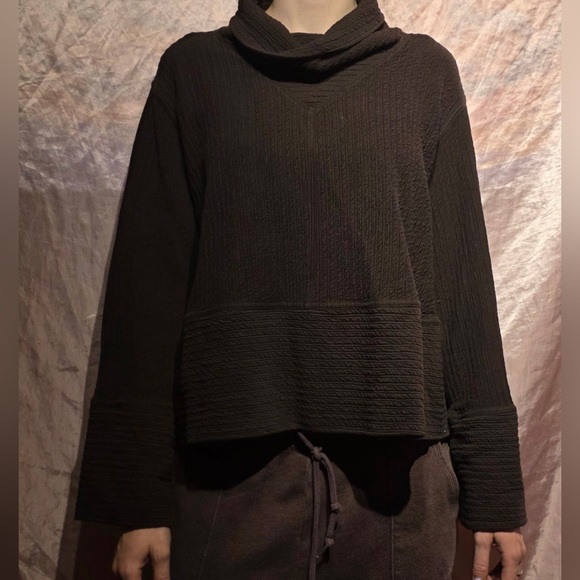 Lululemon Like New Retreat Yourself - Picture 6 of 12